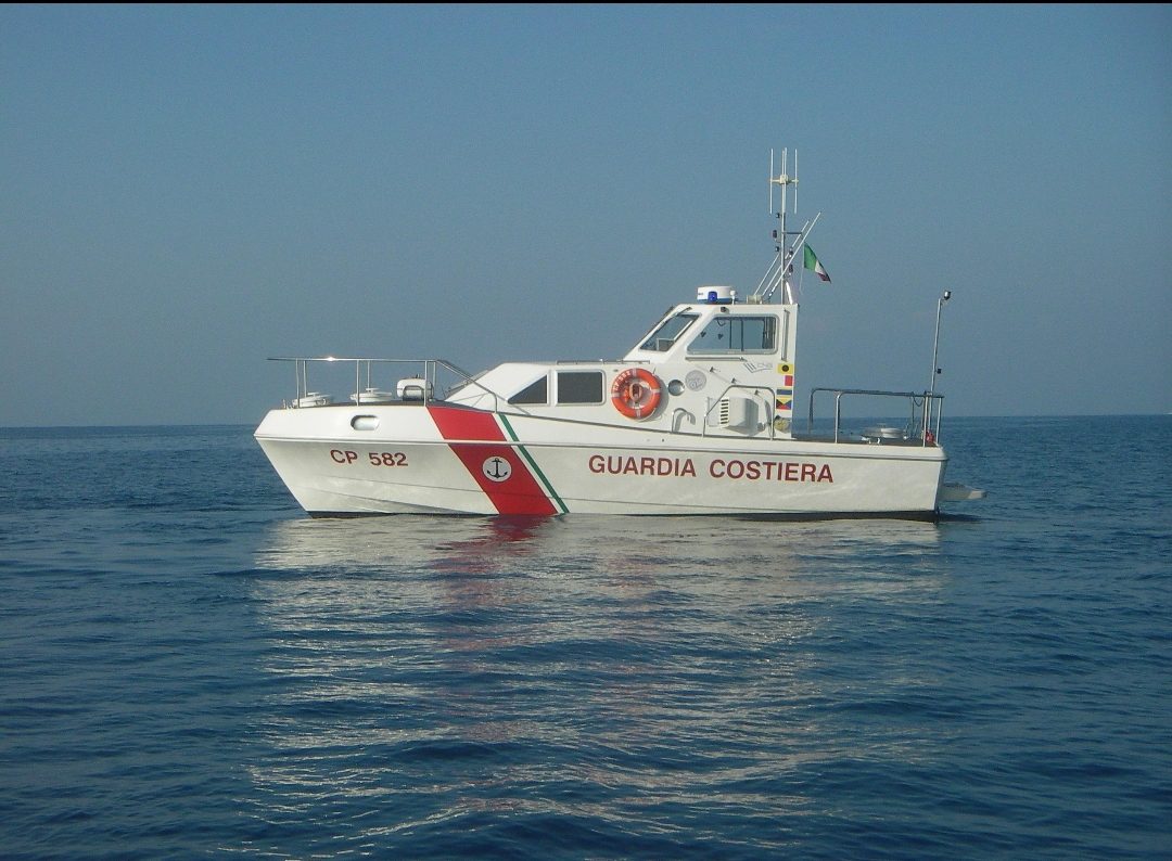 Palinuro, si tuffa in mare: ritrovato dopo ore accasciato vicino l’auto