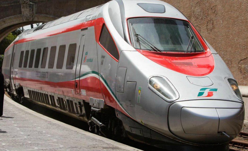 Dal 12 ottobre il Frecciabianca ferma nel Cilento