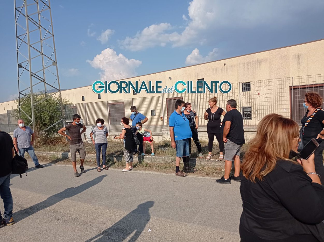Isola ecologica Agropoli: ‘Liberi cittadini di Ogliastro Cilento’ protestano in strada