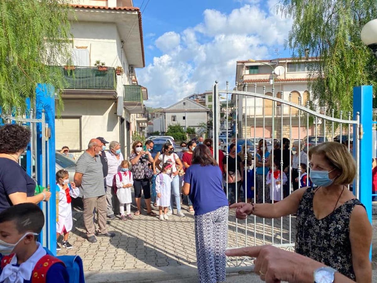 Scuola, sei mesi dopo riaprono i cancelli. Nel Cilento pochi plessi al via