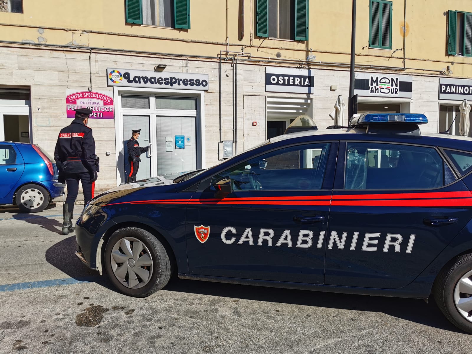 Rapina lavanderia e pizzeria a Grosseto, arrestato 47enne di Sapri