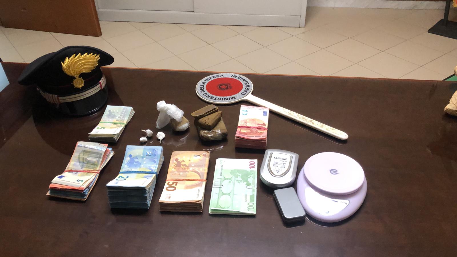 Cilento, cocaina e 7 mila euro in contanti: 33enne arrestato