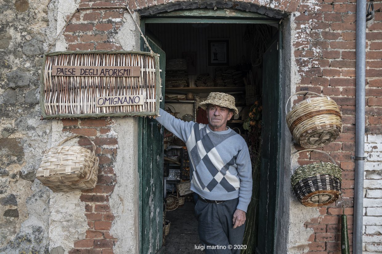 Mastro Peppo, la storia dell’ultimo cestaio di Omignano | VIDEO