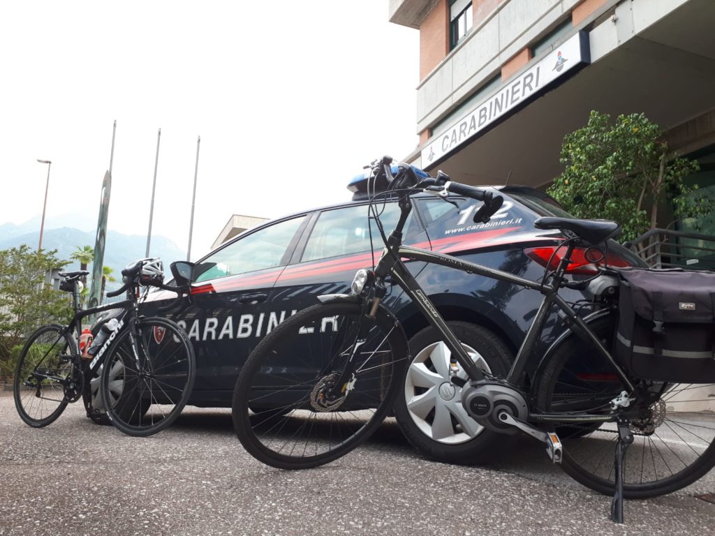 Cilento, ladri in hotel braccati dai carabinieri: due arresti