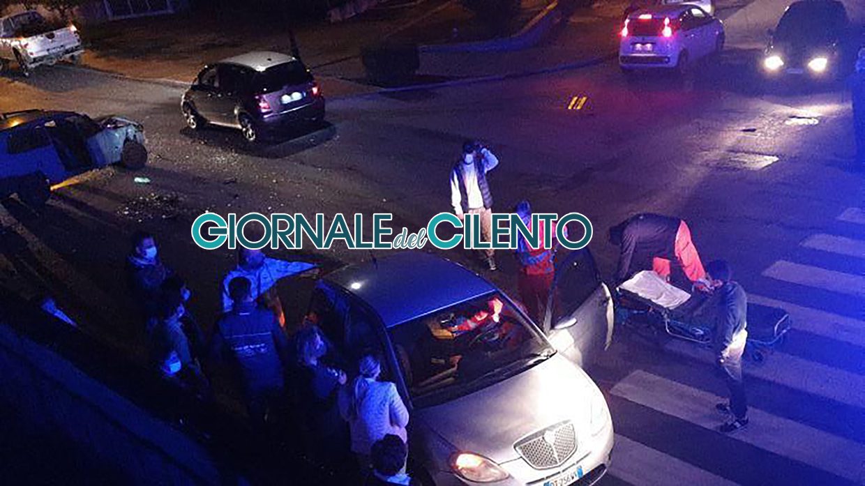 Casal Velino, carambola sulla strada: 3 auto coinvolte