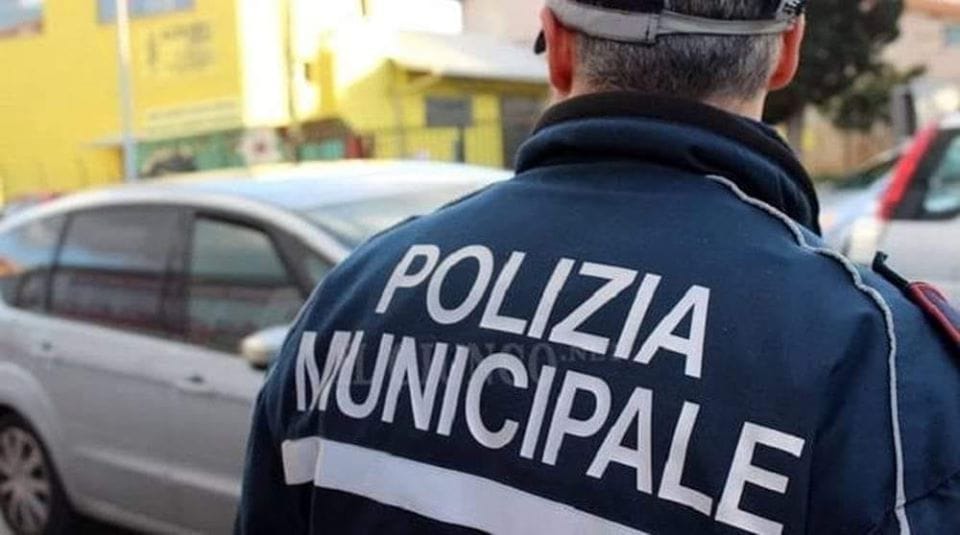 Covid, controlli della Polizia municipale: sanzioni a due attività di Agropoli