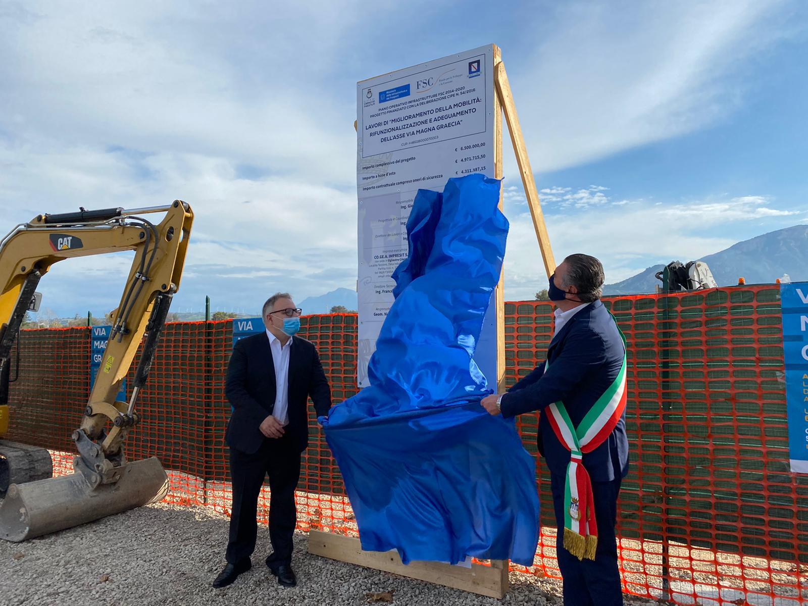 Capaccio, via Magna Grecia: Cascone e Alfieri posano la prima pietra