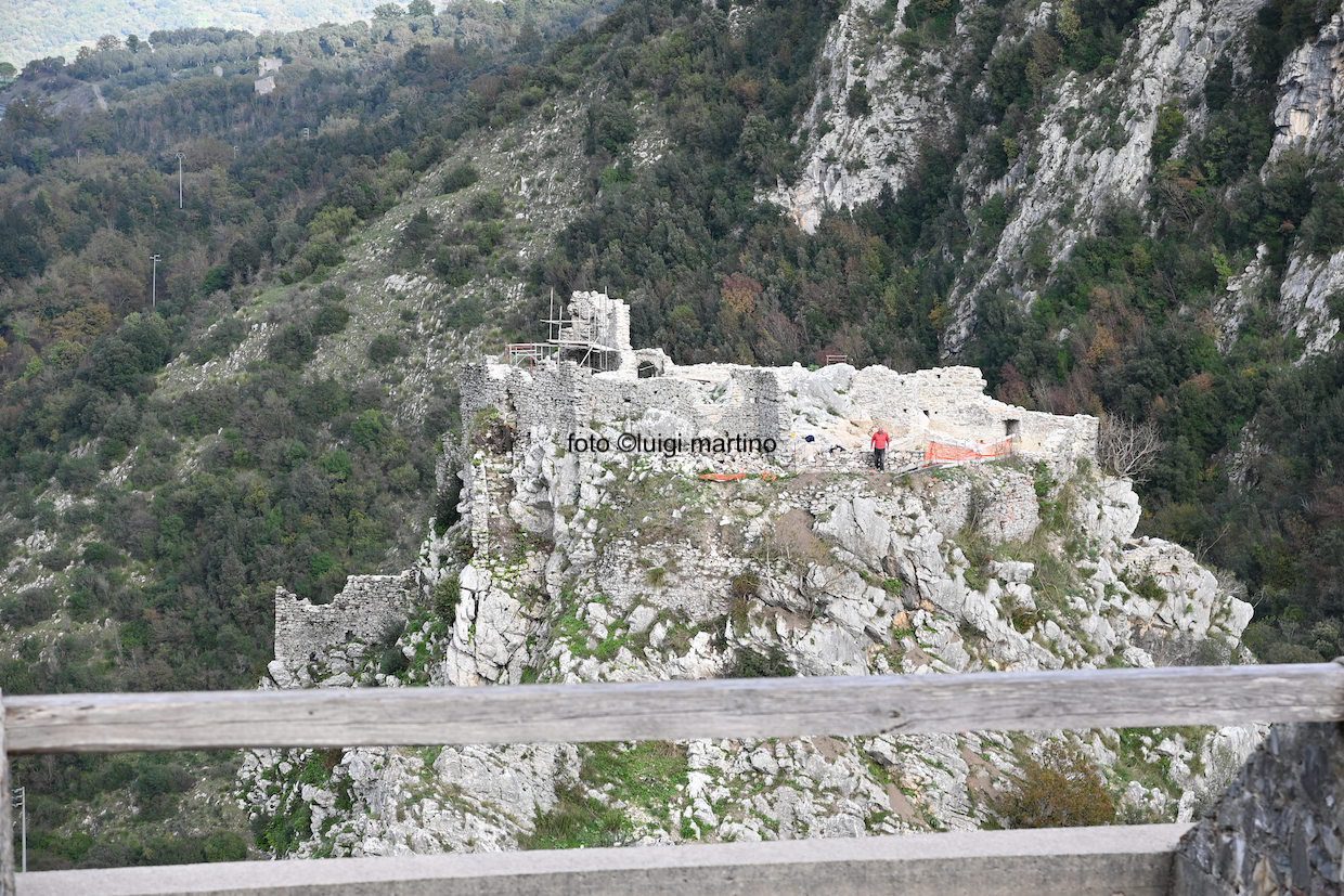 San Severino di Centola, dagli scavi emergono sei tombe di bambini