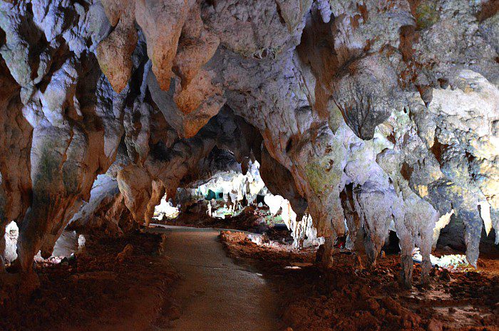 Via i massi dall’ingresso delle grotte di Pertosa Auletta: partono i lavori