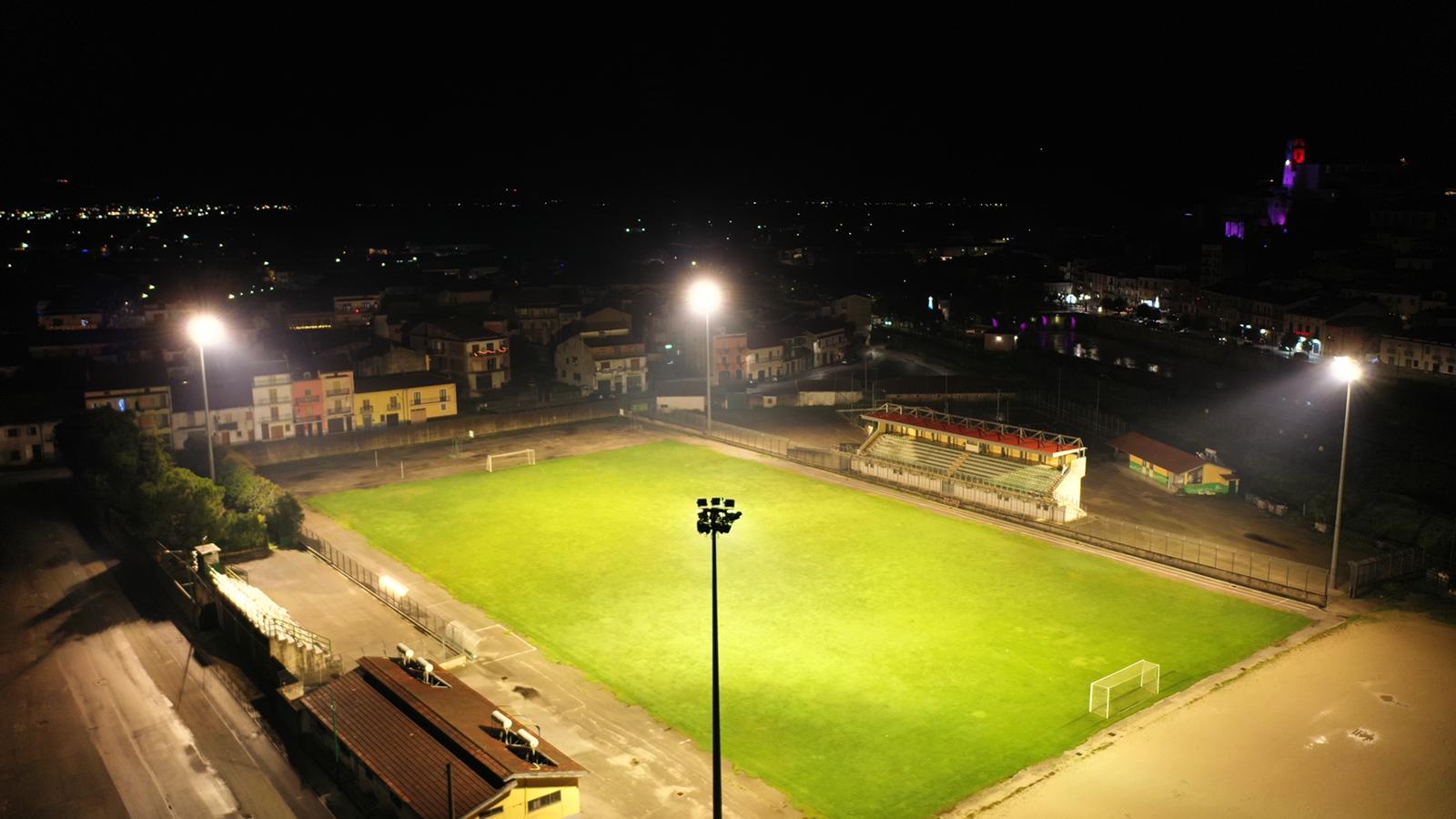 Polla ricorda Paolo Rossi: lo stadio si illumina