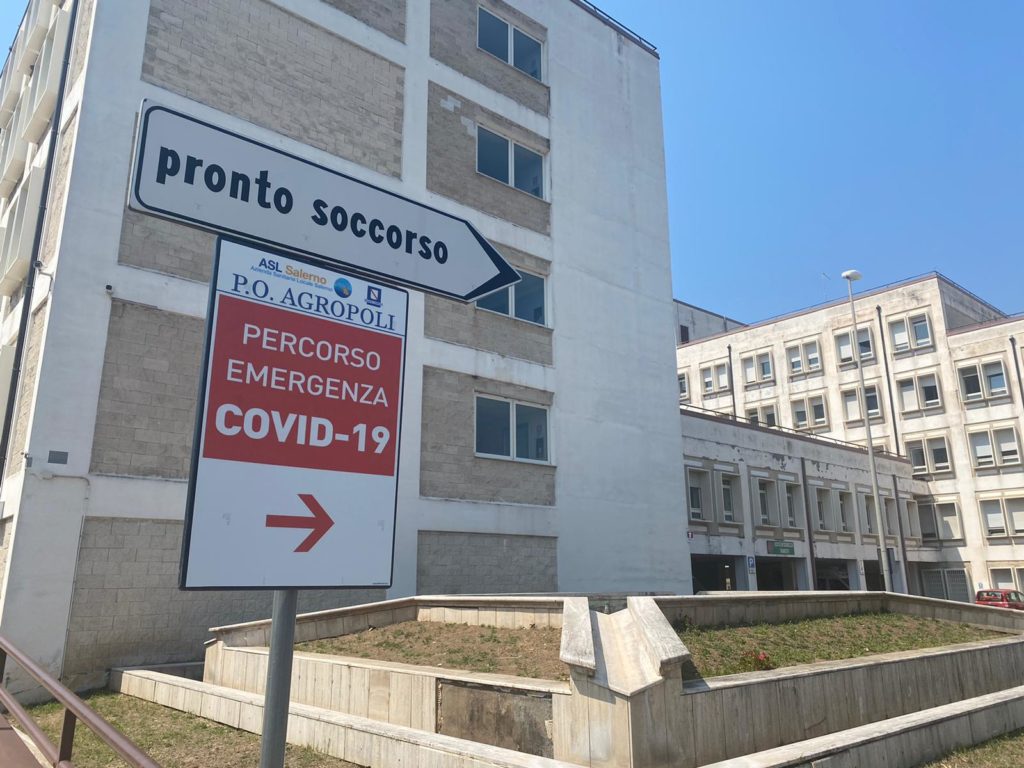 Ospedale di Agropoli, chiude il Covid Center. La lettera degli infermieri ai medici