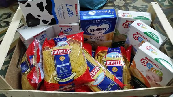 Natale di solidarietà a Castellabate, pacchi alimentari per famiglie bisognose