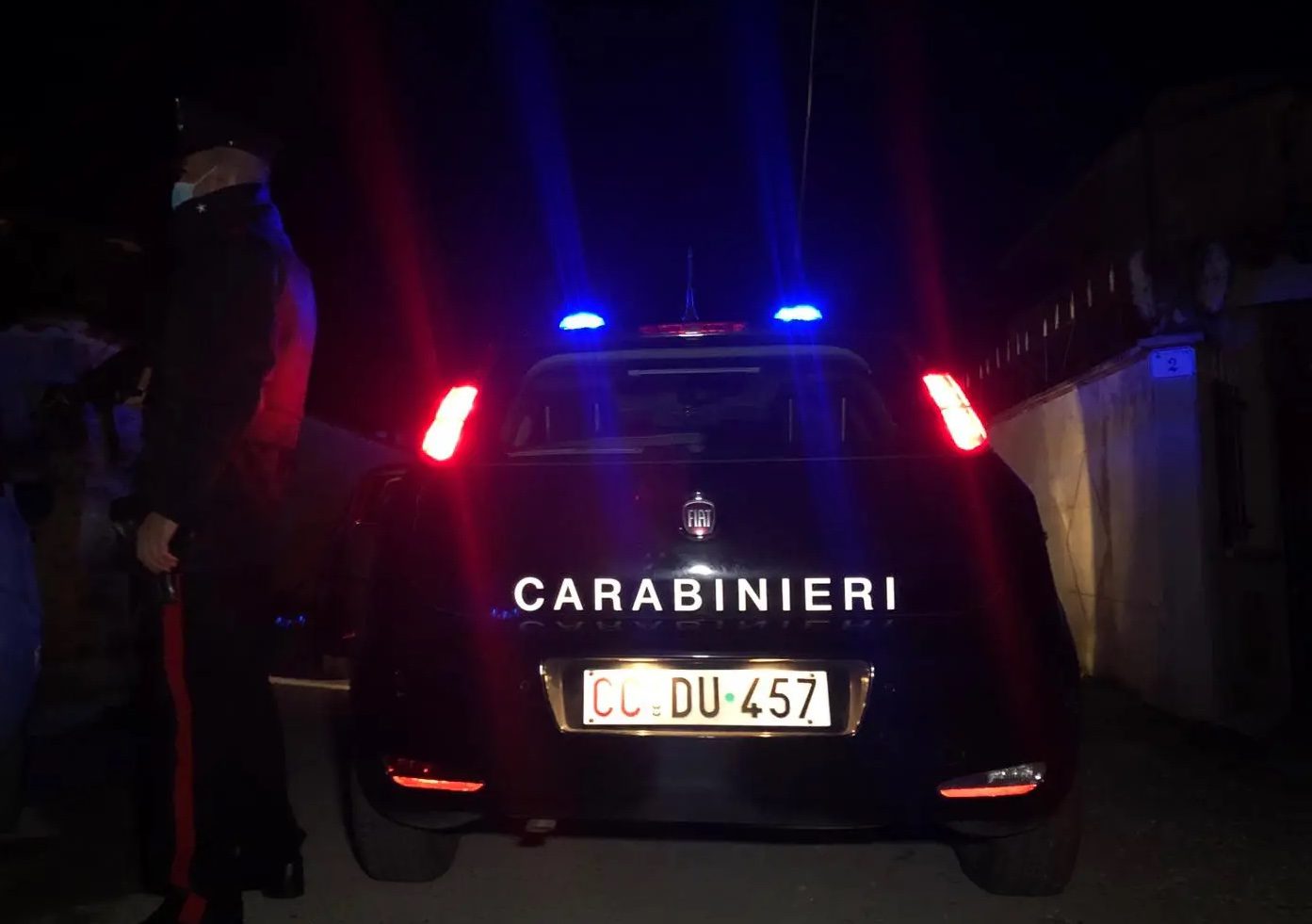 Camerota, coca e hashish: 21enne beccato dai carabinieri