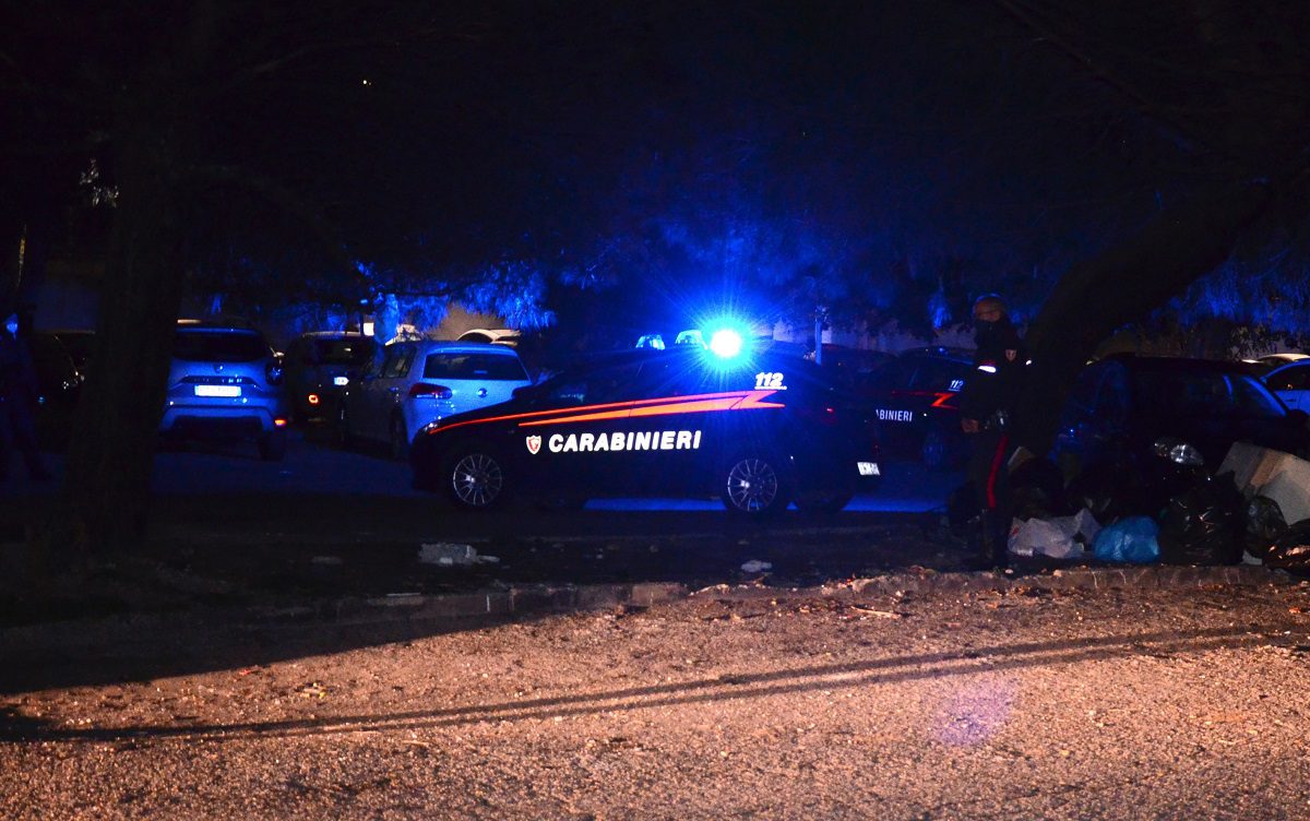 Torre Orsaia, ladro acciuffato dai carabinieri: 37enne in manette