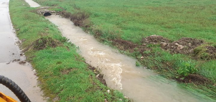 Maltempo, canale ostruito: disagi sulla Teggiano-Polla