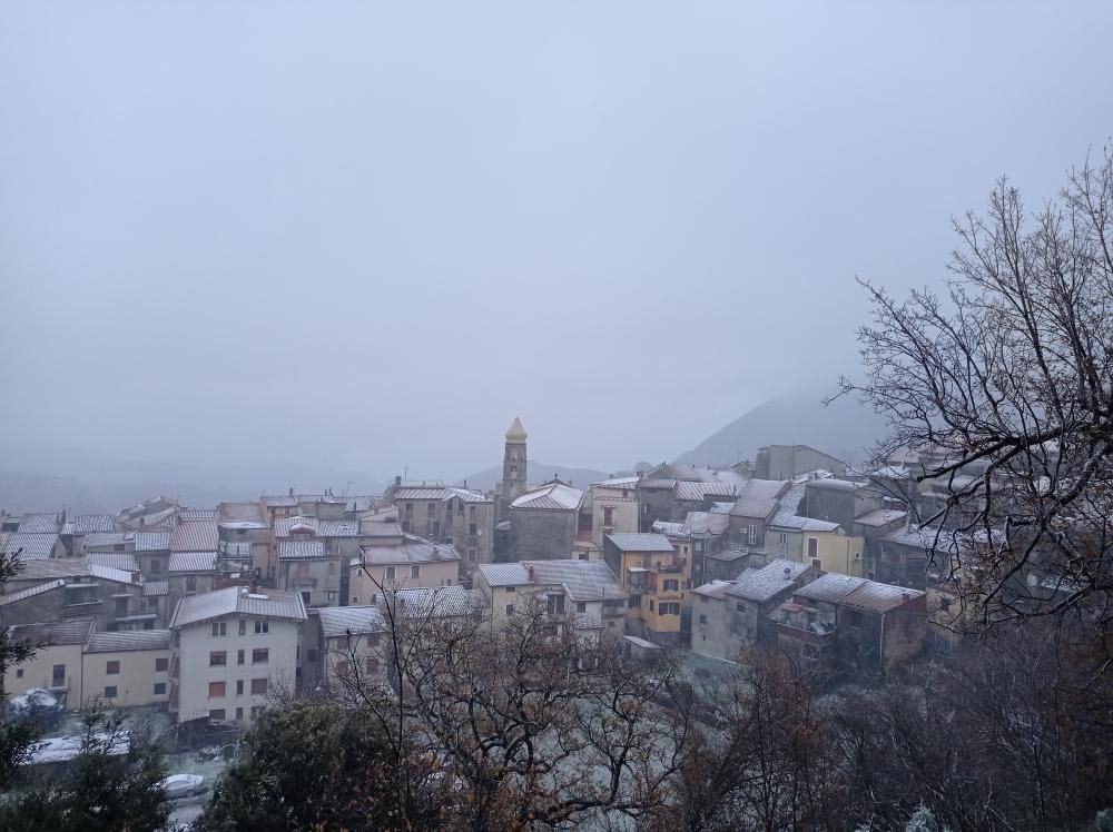 Finalmente il sole sul Cilento e l’entroterra è tutto imbiancato