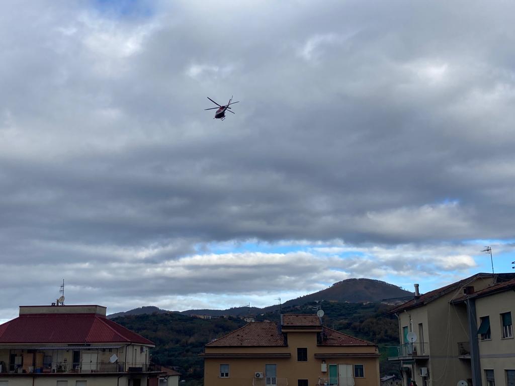 Elicotteri sul Cilento: uomo disperso