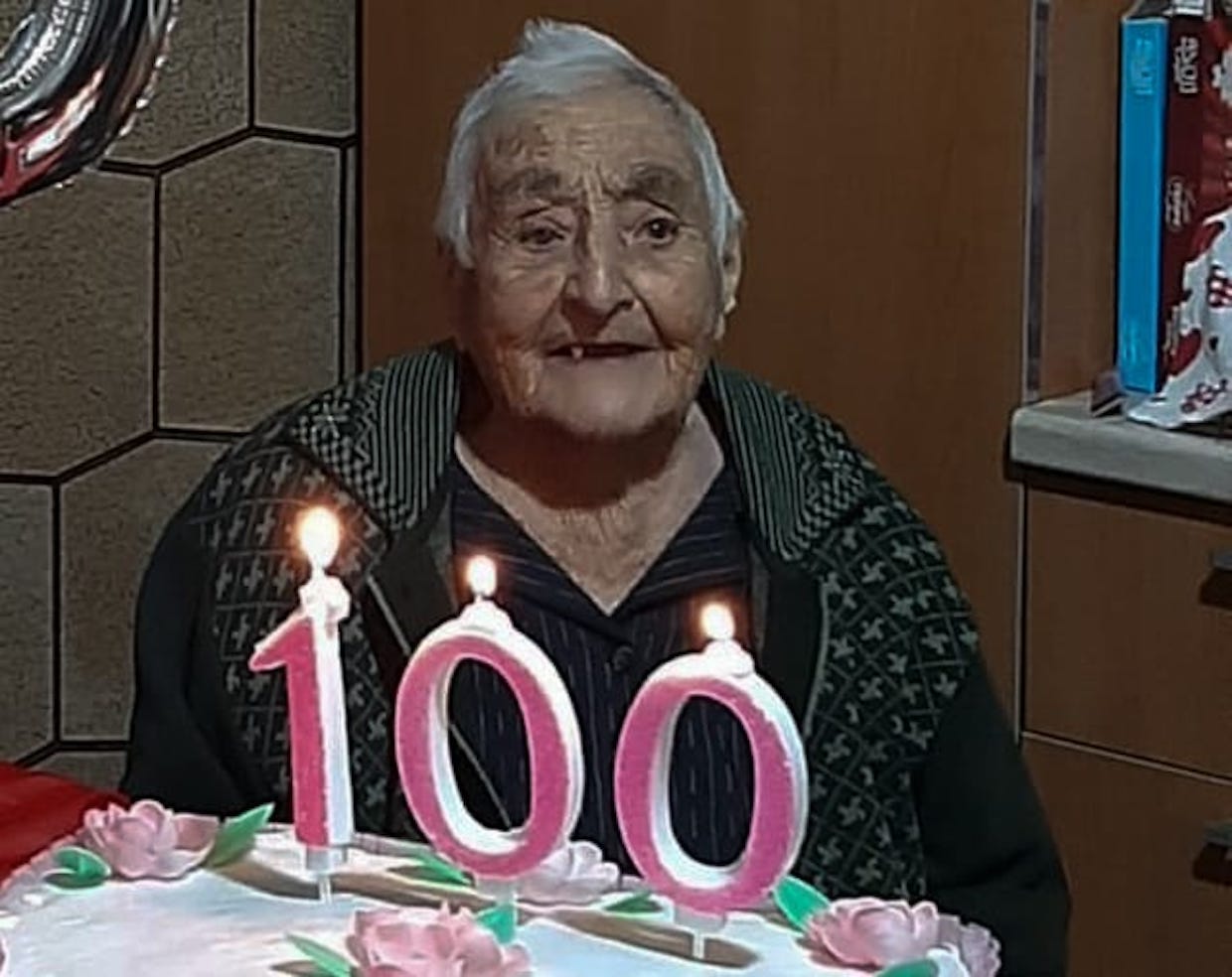 Casal Velino, nonna Maria compie 100 anni: è nonna Adriana Volpe