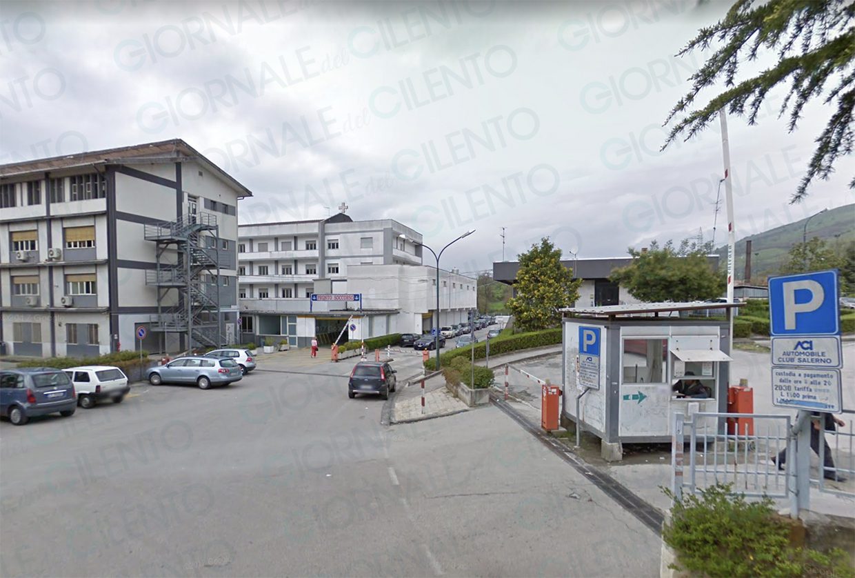 Sindaco di Polla a De Luca «Grave carenza di personale all’ospedale, pronti alla protesta»