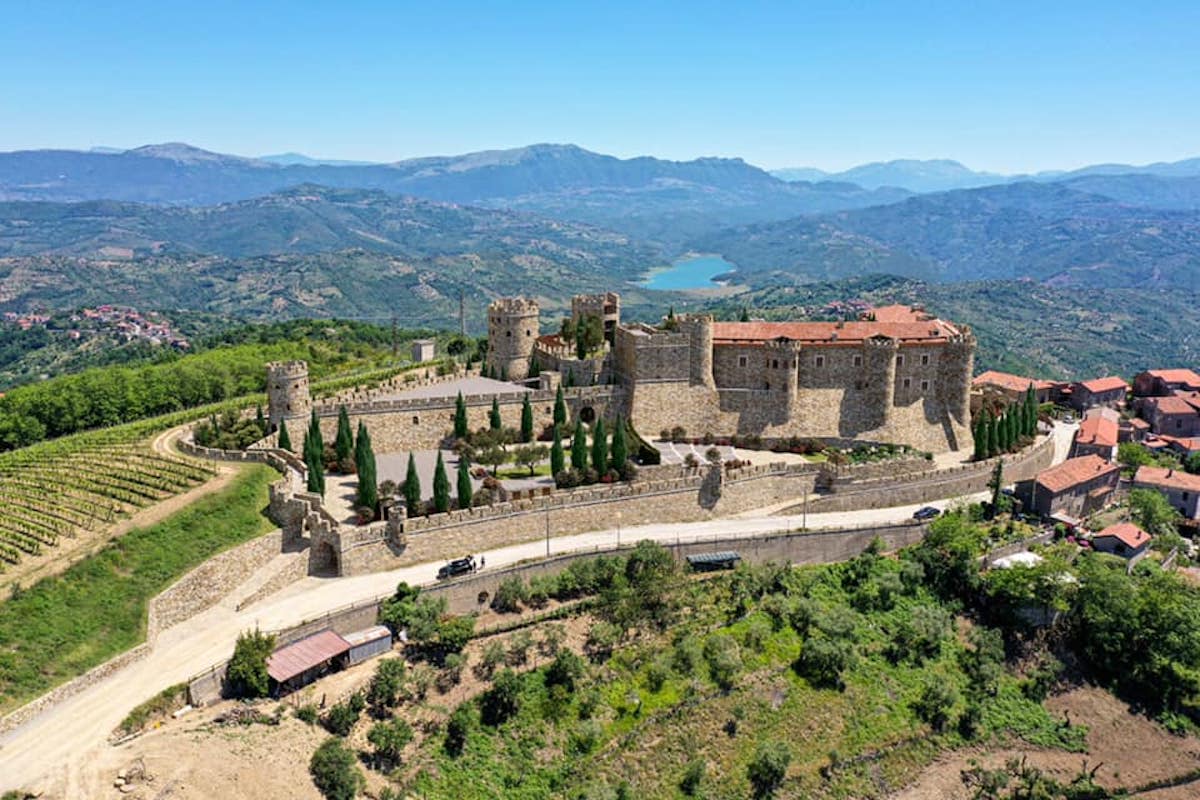 Il castello di Rocca Cilento è alla ricerca di personale