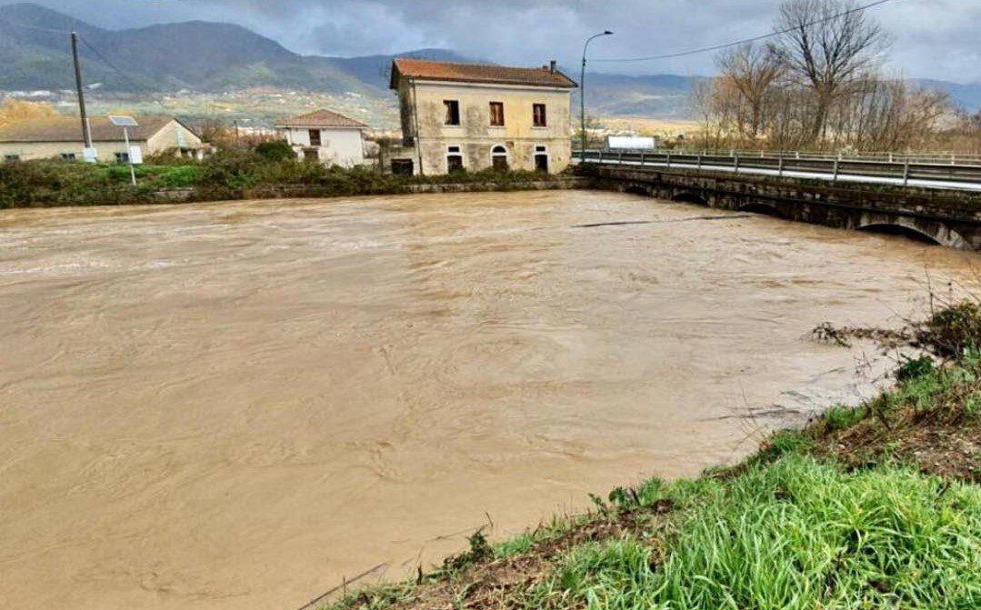 Esondazioni e criticità fiume Tanagro, interrogazione di Pellegrino in  Regione - Giornale del Cilento