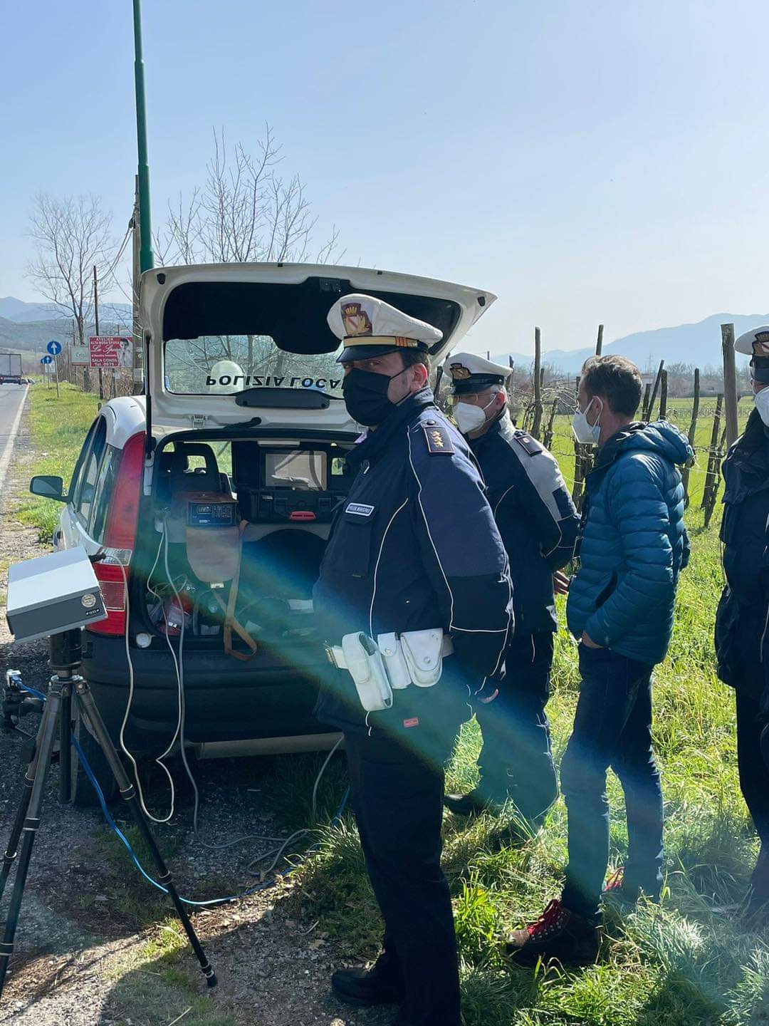 Polla, alla polizia locale un nuovo dispositivo di rilevazione della velocità