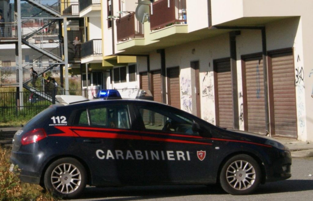 Travolto dal trattore, muore pensionato