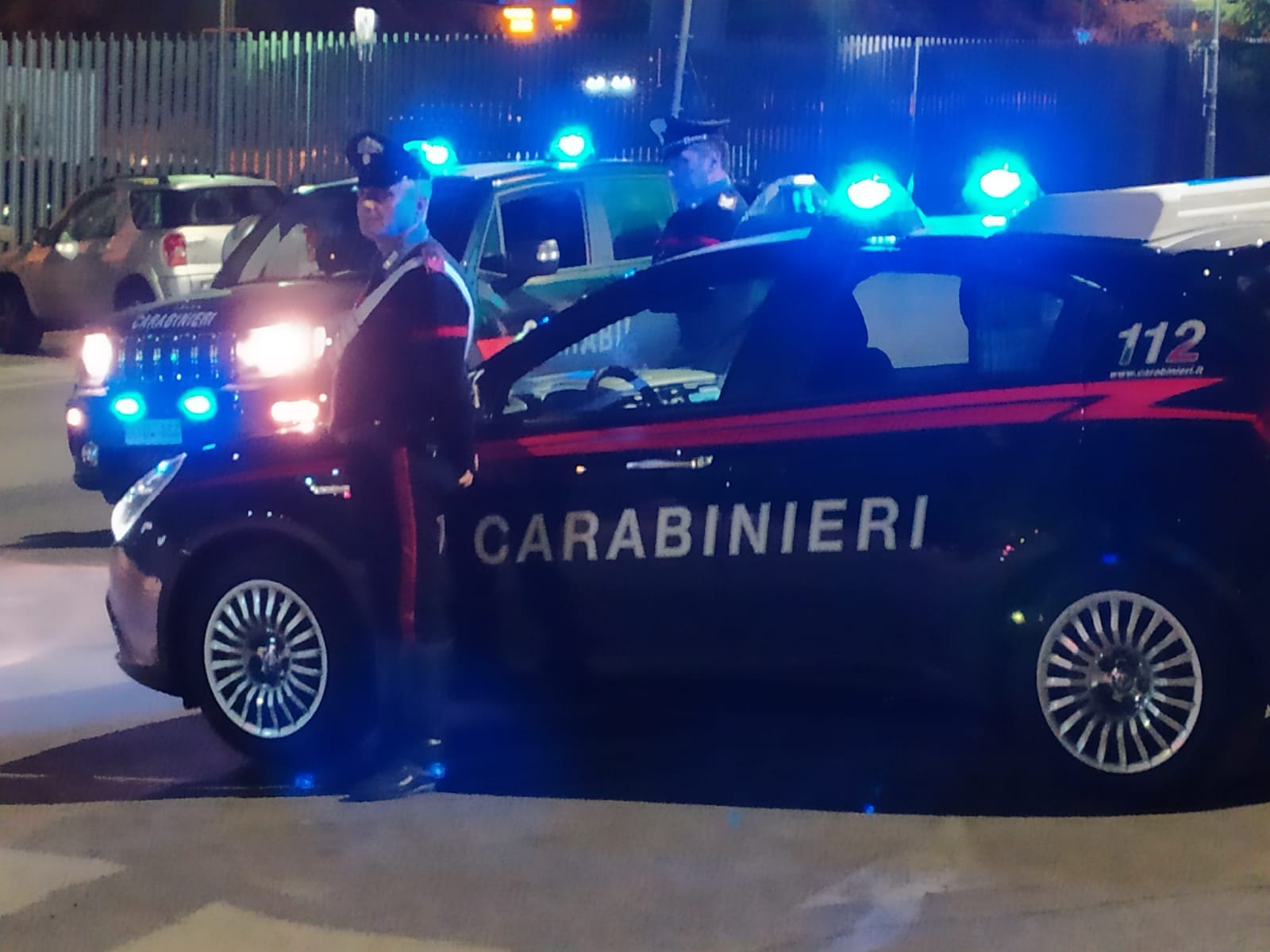 Rissa in piazza per la mascherina non indossata: 3 denunciati