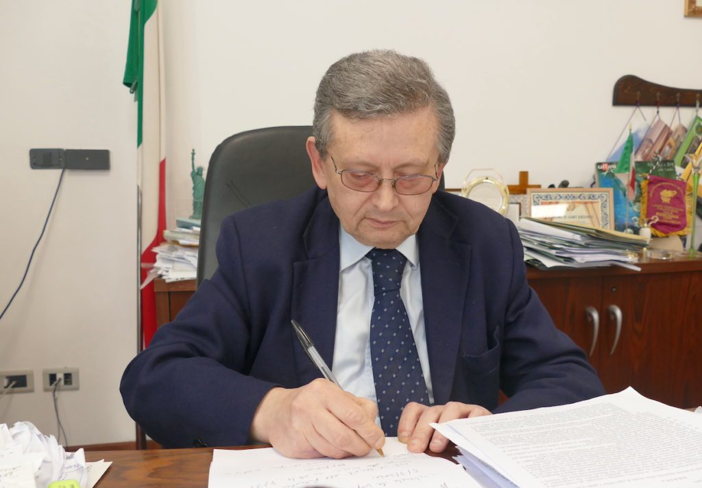 Sant’Arsenio, nuova Giunta dopo la sfiducia a Vricella
