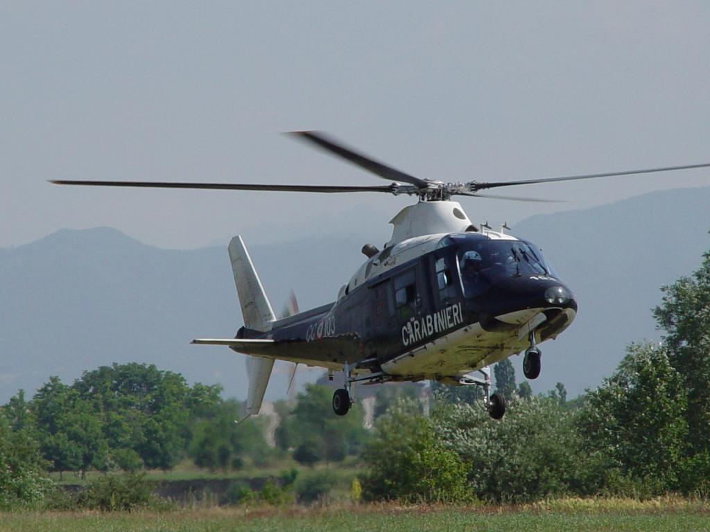 Lascia un biglietto di addio, 66enne ritrovato senza vita in un casolare