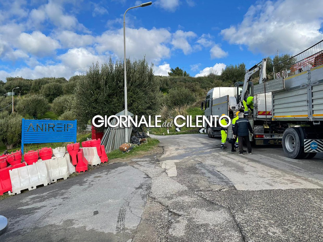 Palinuro-Pisciotta, strada chiusa per lavori. Pronto percorso alternativo