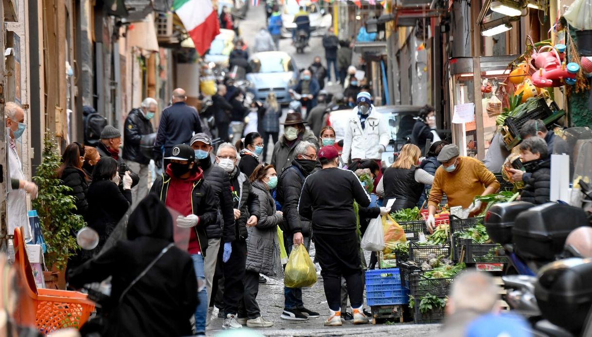 Covid Campania: 60% casi da area metropolitana Napoli. Cilento: «Per noi misure diverse»