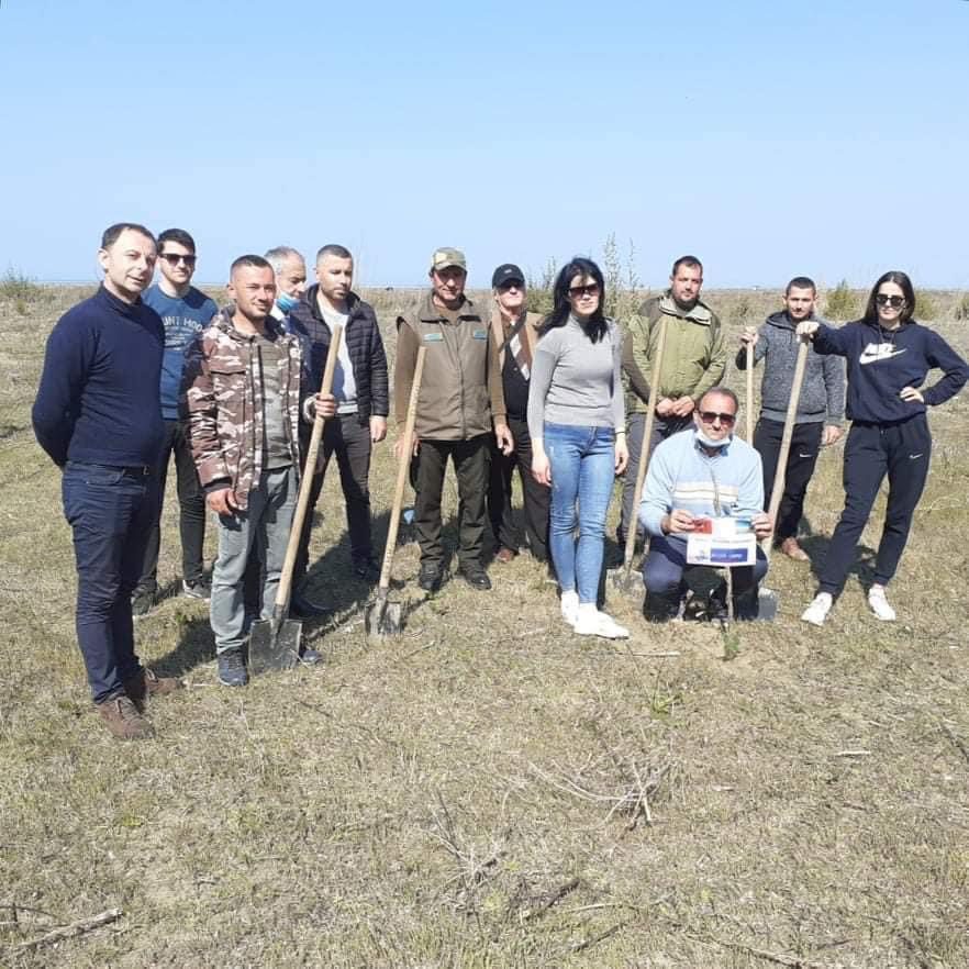 Albania, nasce il “Giardino Angelo Vassallo”: piantati 150 pini di aleppo