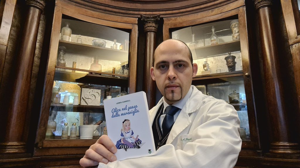 Leggi che ti passa: i libri arrivano nella farmacia di Celle di Bulgheria