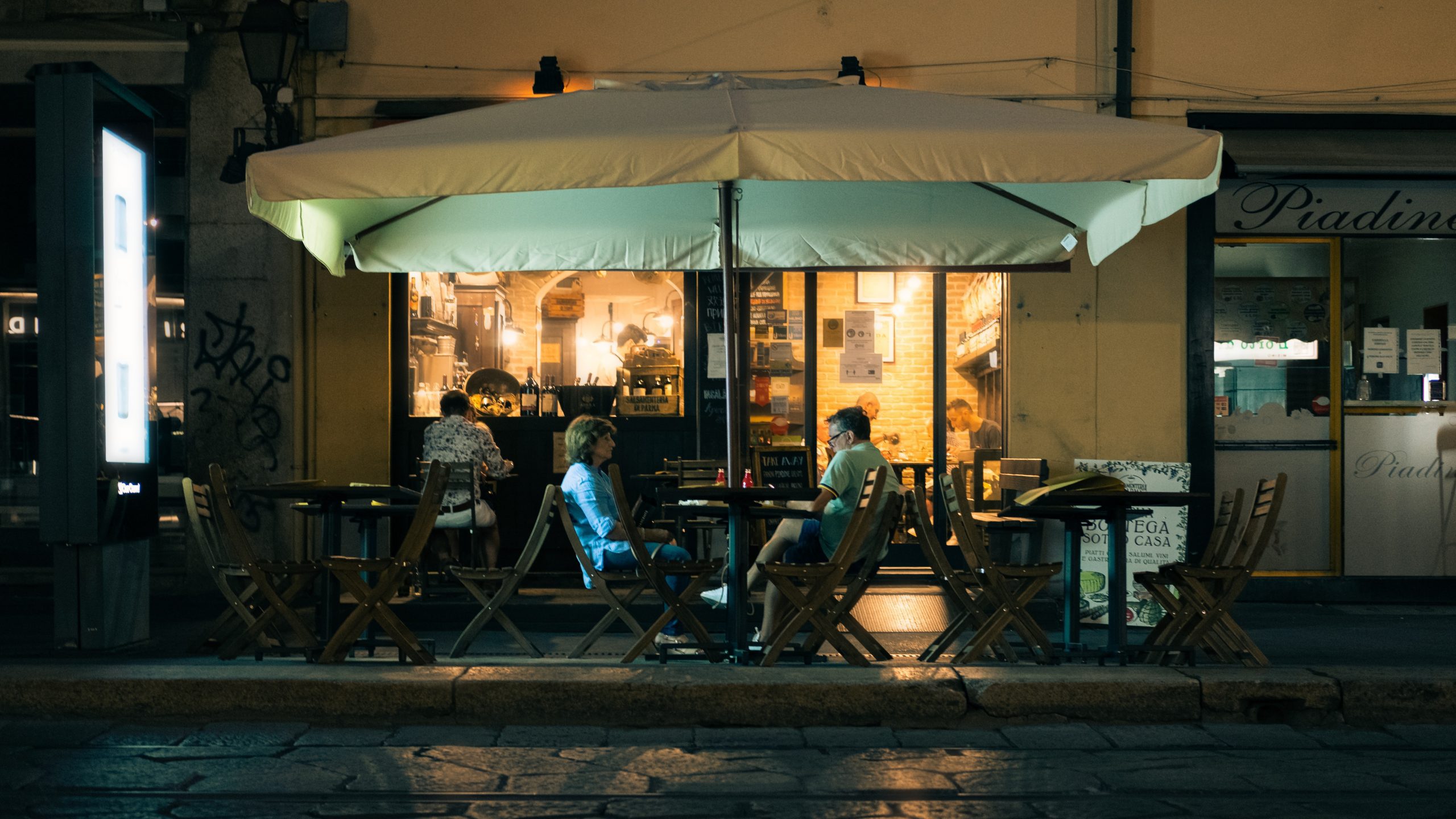 Campania, inizia la seconda settimana in zona gialla