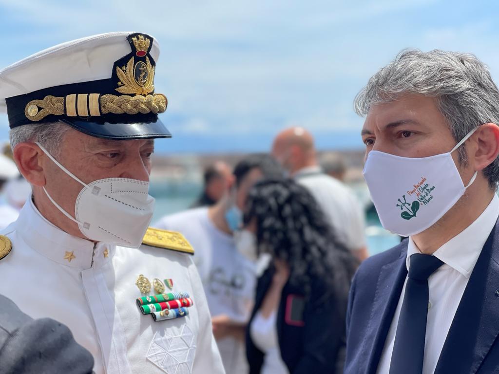 Pellegrino a Scario: «Dovere morale tutelare mare tra i più belli d’Italia»