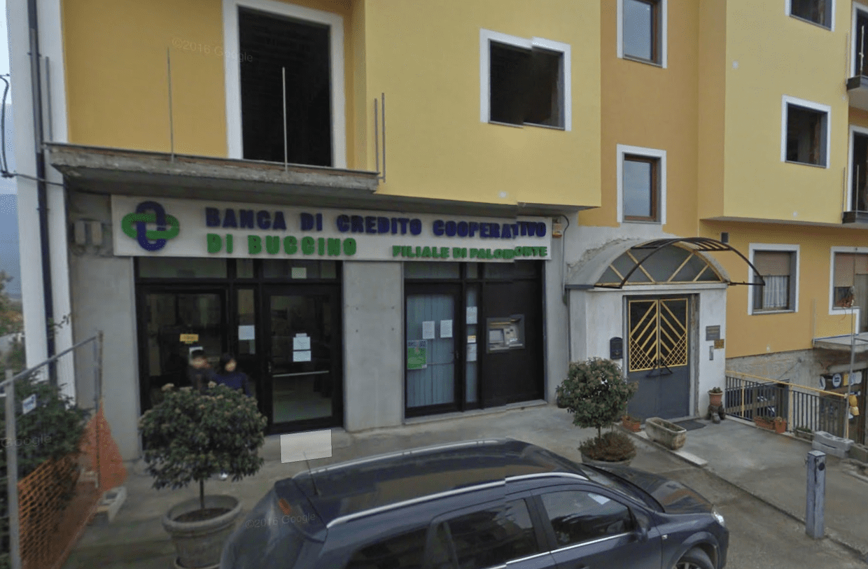 Bcc Comuni Cilentani, rapina con pistole e sequestro persona: 4 arresti
