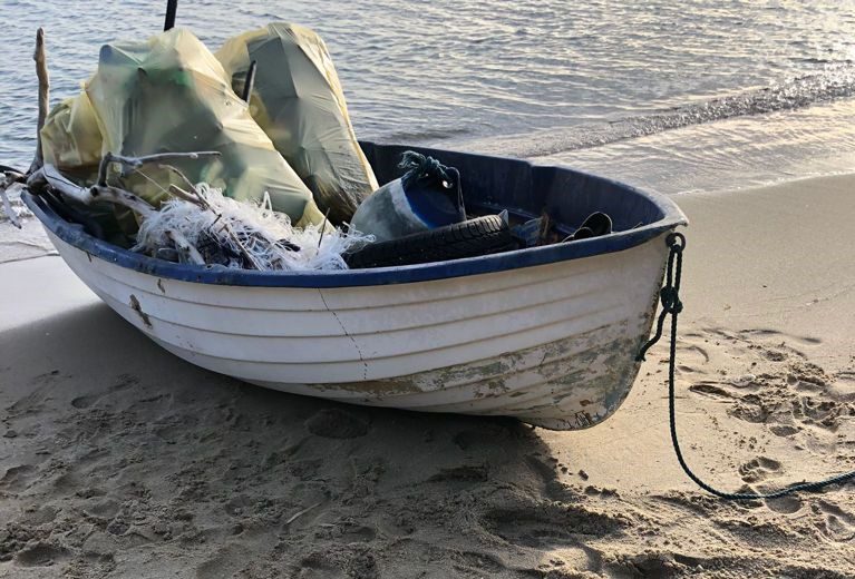 Montecorice, rubato il gozzo per pulire il mare e la spiaggia