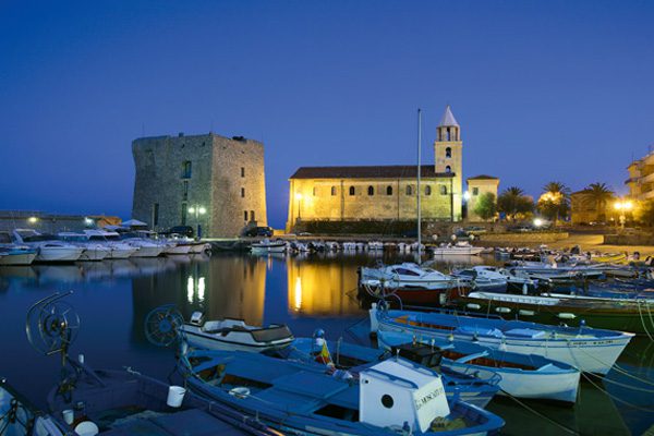 Acciaroli, il porto diventa un museo diffuso a cielo aperto