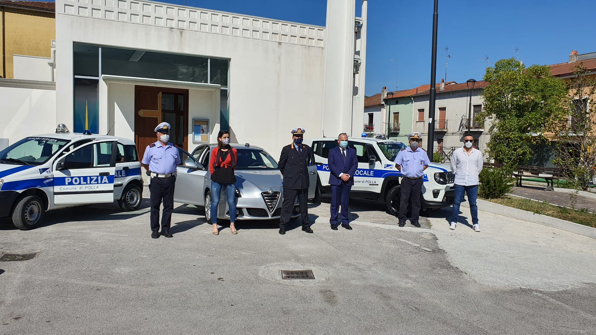 Nuova auto arricchisce il parco auto della Polizia locale di Polla