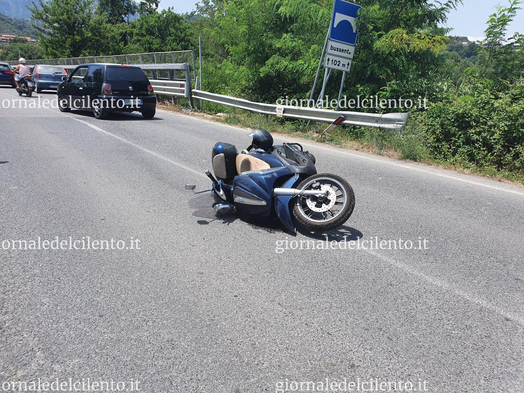 Incidente stradale sulla Statale 18 a Policastro, ferito centauro