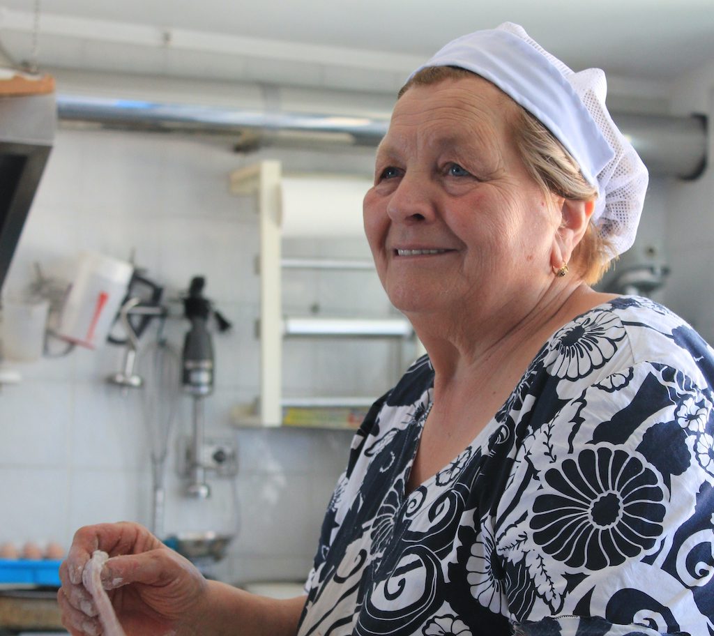 Tra panorama e cucina tradizionale: ecco Donna Michela, il ristorante dell’hotel la Scogliera a Marina di Camerota