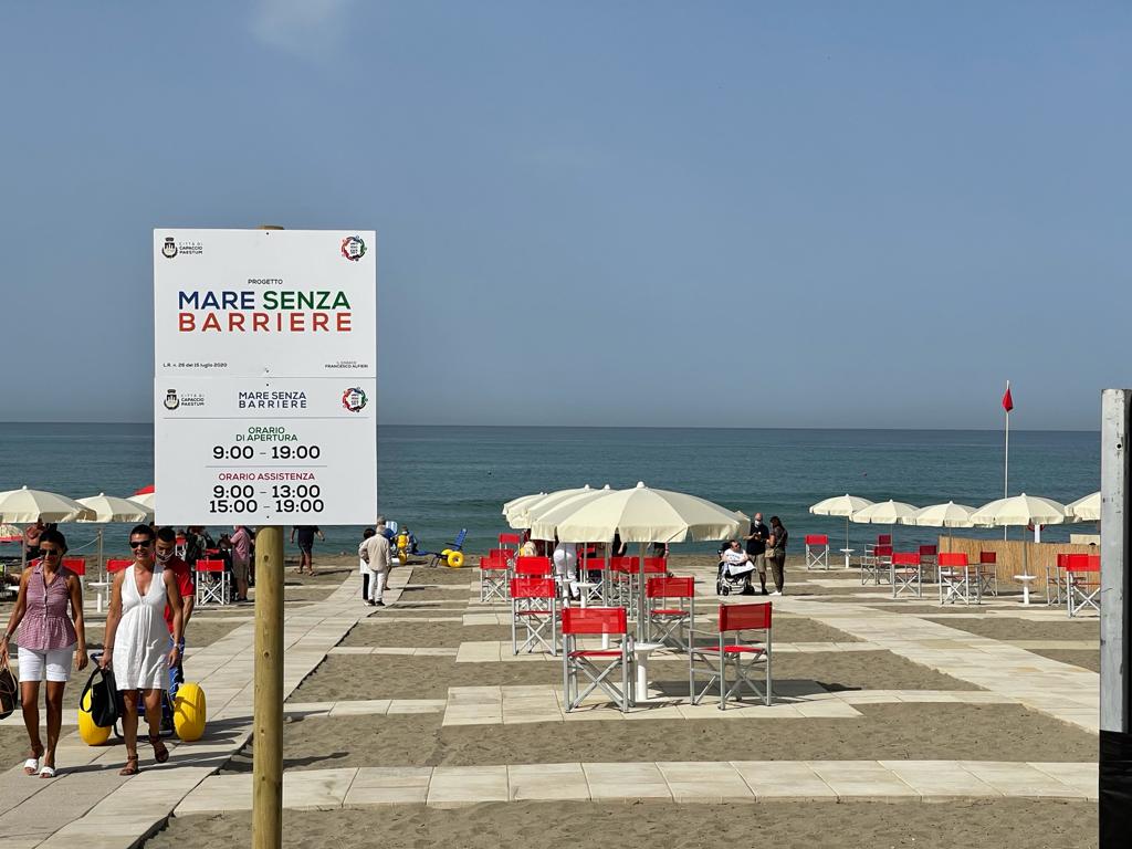 Inaugurata a Capaccio Paestum la “spiaggia senza barriere”