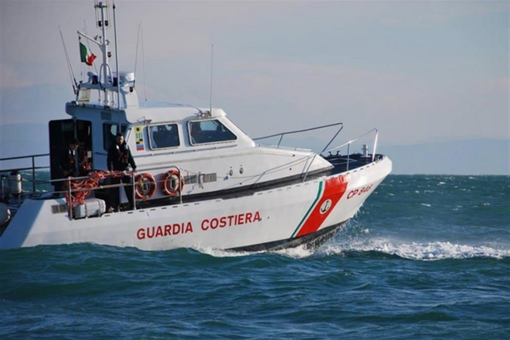 Malore in mare, salvataggio della guardia costiera ad Agropoli