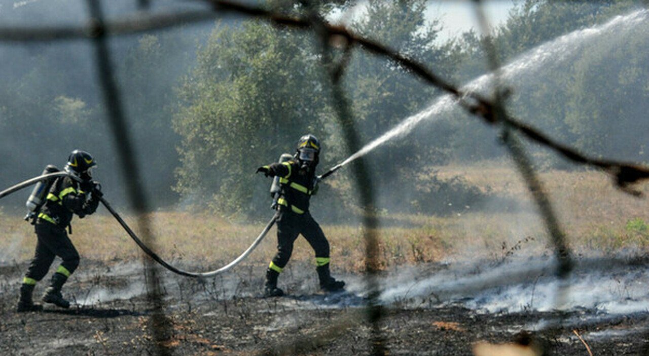 Cilento, umidità e temperature alte: vertice in Prefettura su rischio incendi