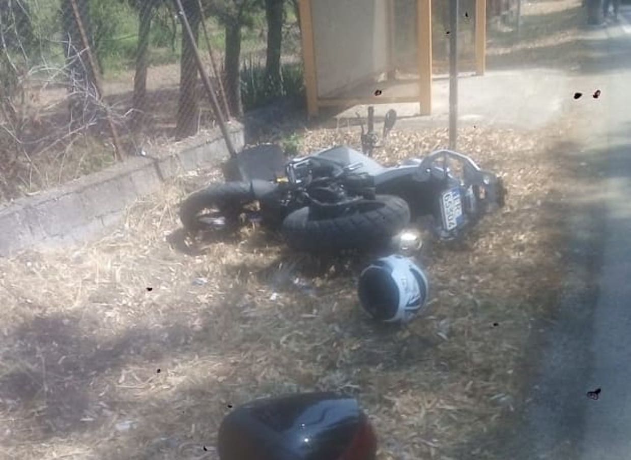 Schianto moto contro auto: grave un 60enne di Vallo della Lucania