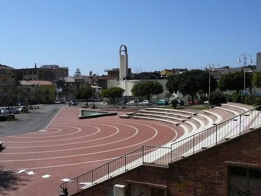 Sapri, daspo urbano contro un parcheggiatore abusivo in piazza San Giovanni