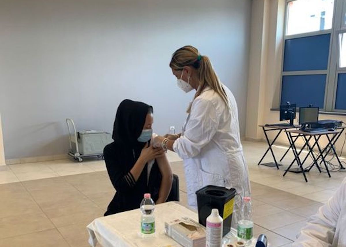 Afghanistan: in Campania iniziate vaccinazioni per profughi