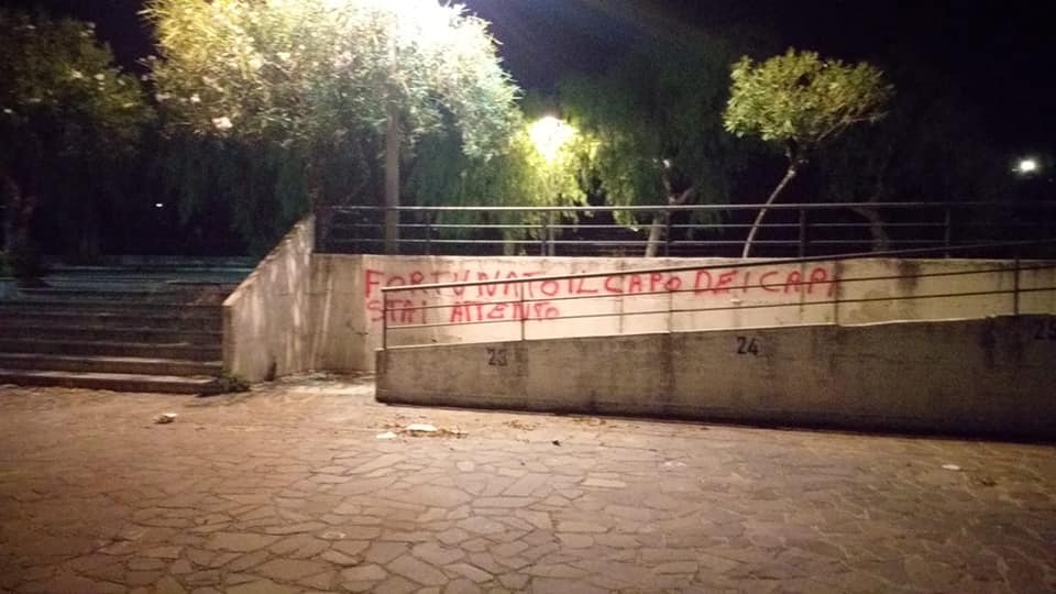 Elezioni, minacce sui muri al sindaco di Santa Marina