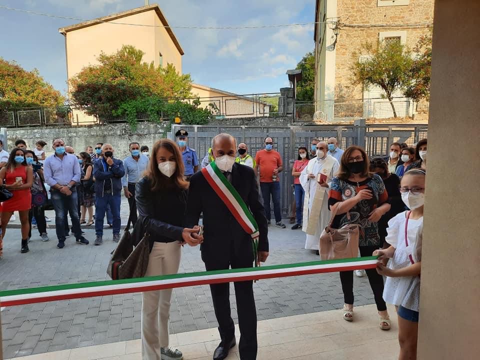 Laureana, inaugurata la nuova scuola: ospiterà l’infanzia e la primaria